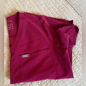 Figs - Dark Magenta - Catarina One Pocket Scrub Top